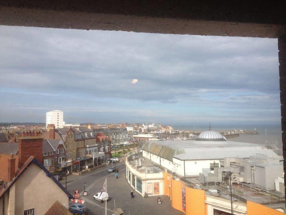 Monarch Hotel Bridlington Exterior foto